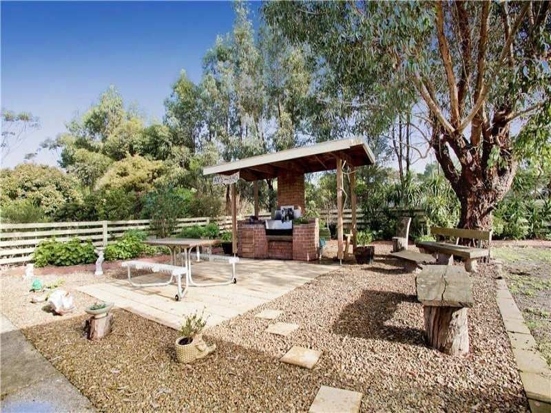 35 Lower Duneed Road, Mount Duneed VIC 3216