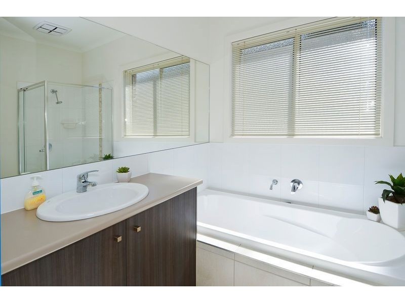 50 Poplar Street, Newcomb VIC 3219