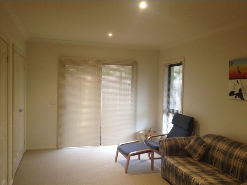 1/38 Denman Street, East Geelong VIC 3219