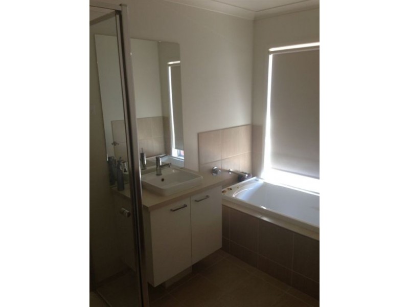 39 Hillclimb Drive, Leopold VIC 3224