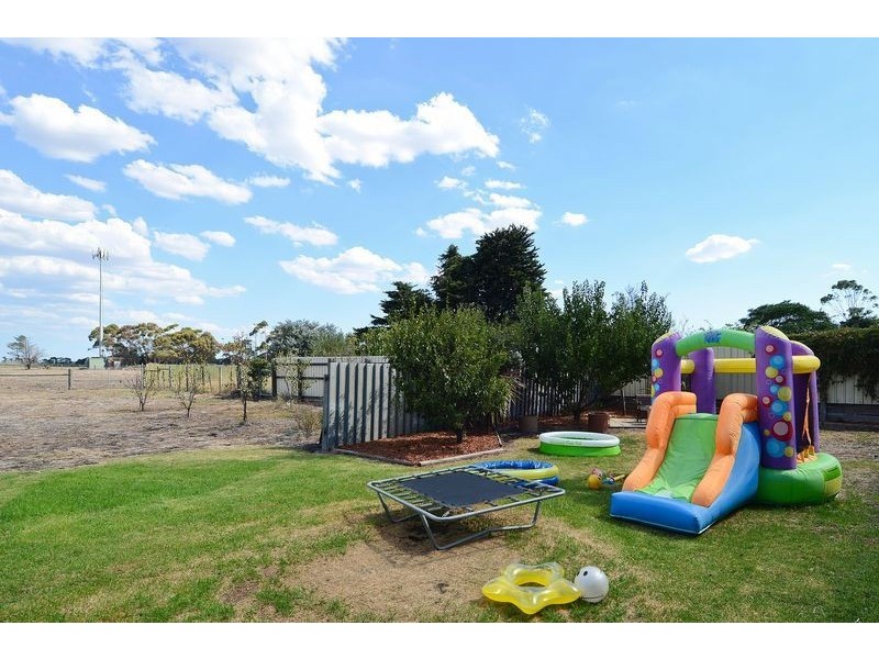 15 Avonlea Road, Bell Post Hill VIC 3215