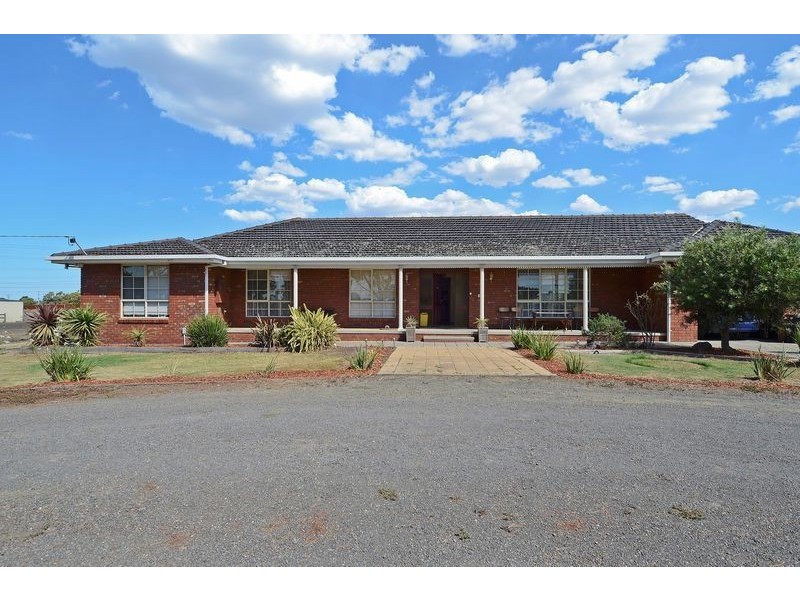 15 Avonlea Road, Bell Post Hill VIC 3215