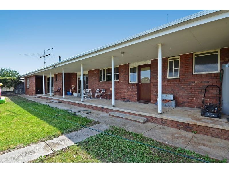 15 Avonlea Road, Bell Post Hill VIC 3215