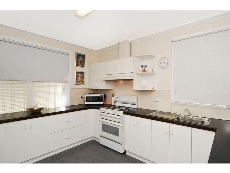 63 Camellia Crescent, Norlane VIC 3214