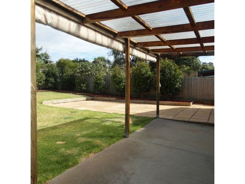 16 Marcus Street, Highton VIC 3216