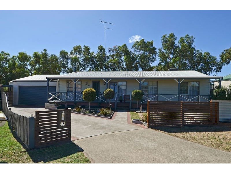 9 Justine Court, Leopold VIC 3224