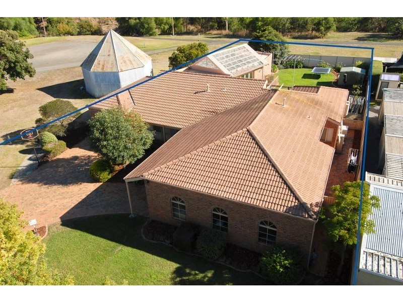 229 Grove Road, Grovedale VIC 3216