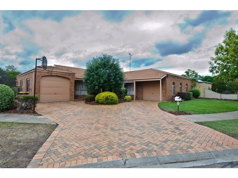 229 Grove Road, Grovedale VIC 3216