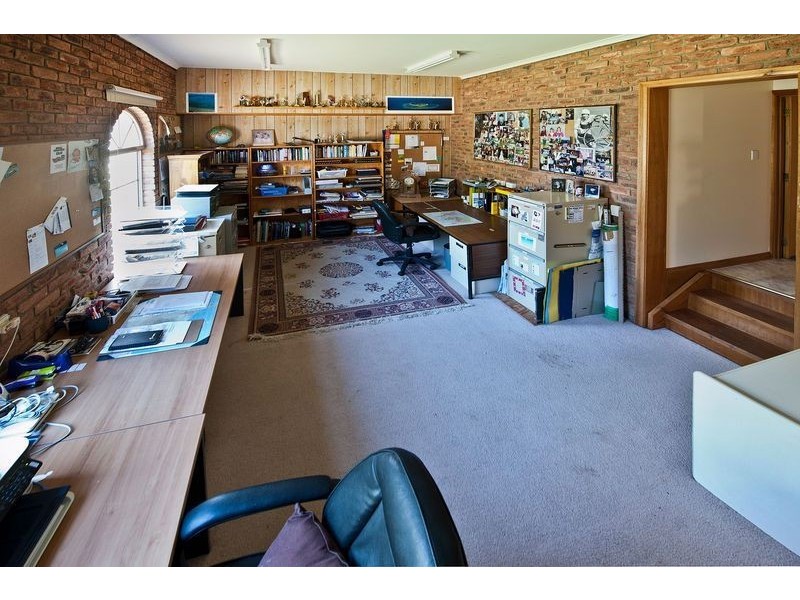 229 Grove Road, Grovedale VIC 3216