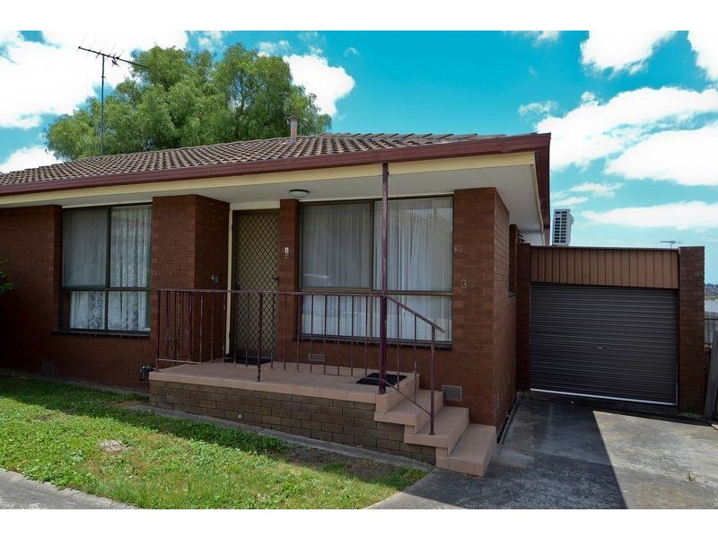 3/8 Regent Street, Belmont VIC 3216