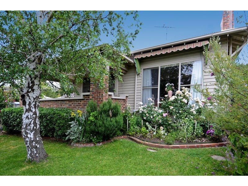 41 Upper Skene Street, Newtown VIC 3220