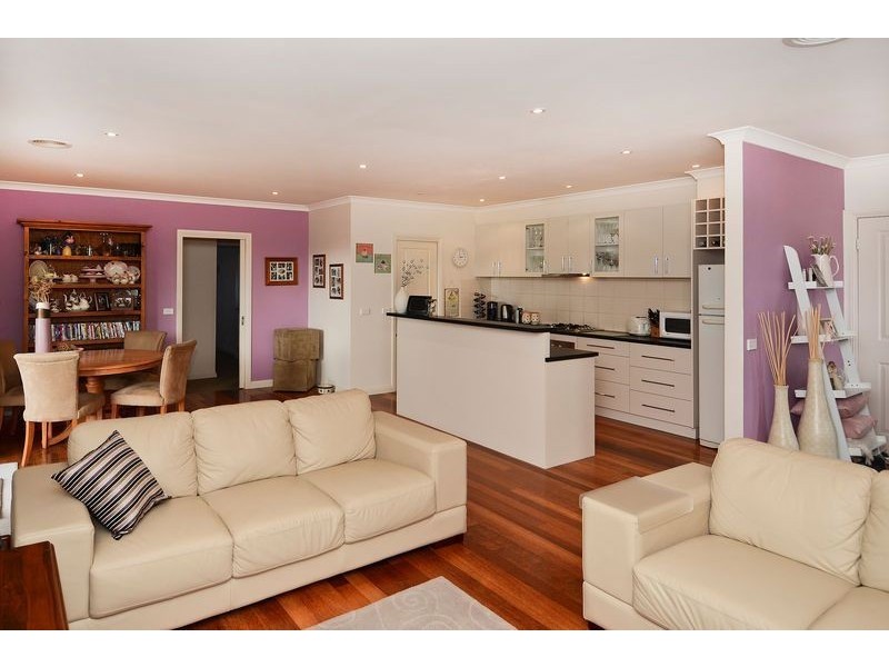 2 Newhaven Avenue, St Albans Park VIC 3219