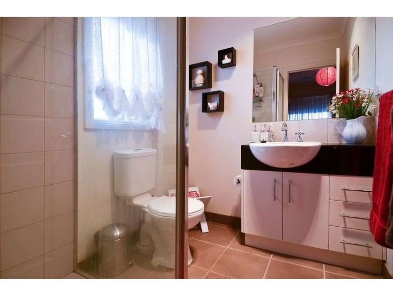 2 Newhaven Avenue, St Albans Park VIC 3219