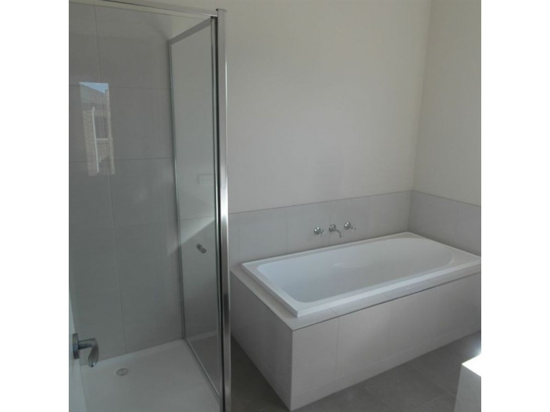 3/1 Pitman Street, Newcomb VIC 3219