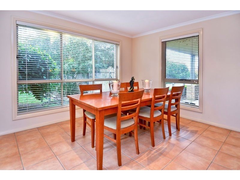 18 Paratone Crescent, St Albans Park VIC 3219