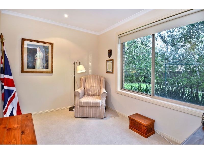 18 Paratone Crescent, St Albans Park VIC 3219