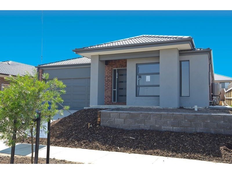 9 Tispa Drive, Leopold VIC 3224