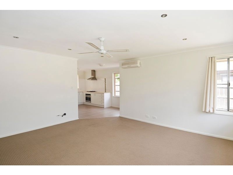 17 Poplar Street, Newcomb VIC 3219