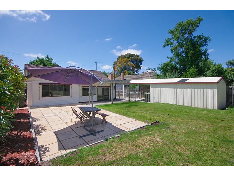 16 Marcus Street, Highton VIC 3216