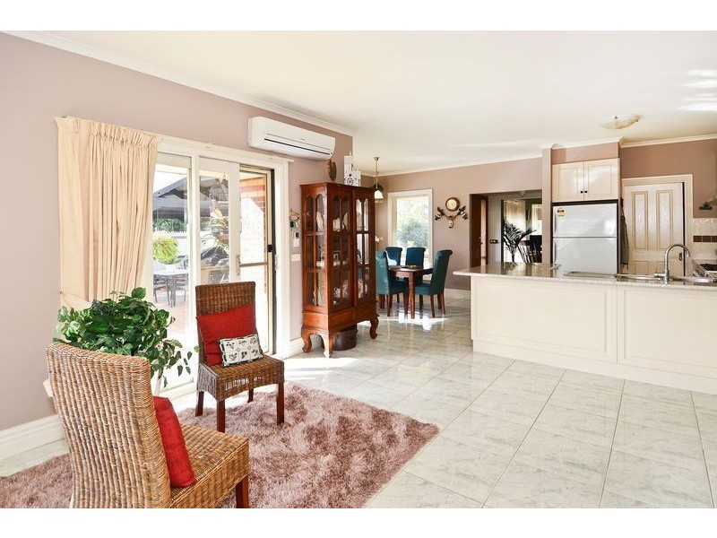 50 Lara Boulevard, Lara VIC 3212