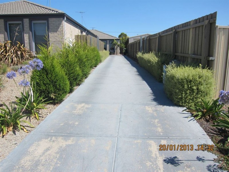 2/23 Bayfield Court, Newcomb VIC 3219