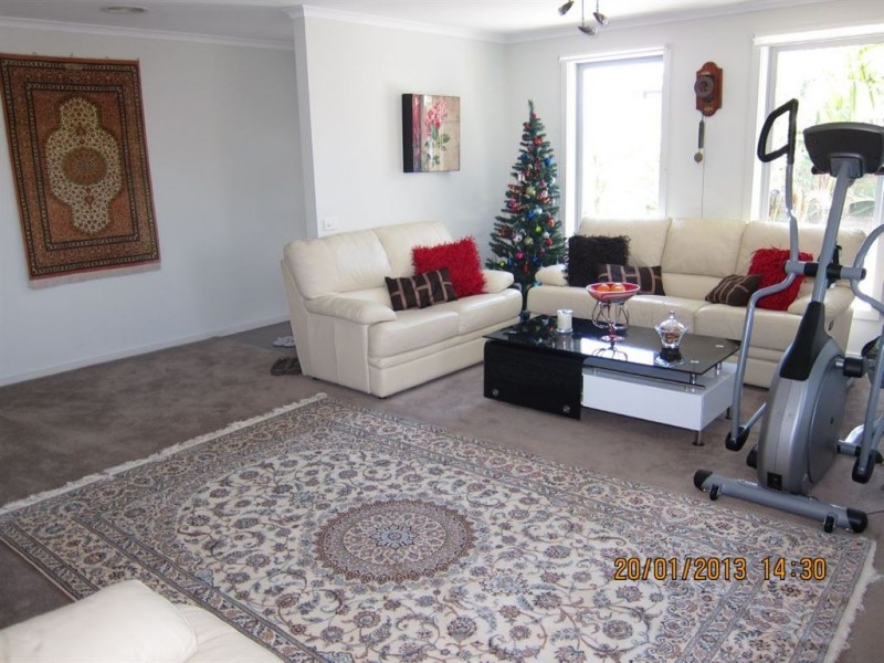 2/23 Bayfield Court, Newcomb VIC 3219