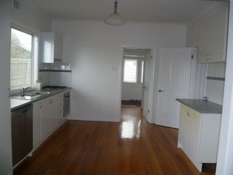 1 Pitman Street, Newcomb VIC 3219