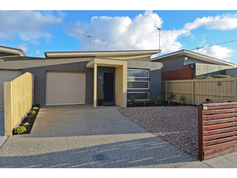 2/4 Grafton St, St Albans Park VIC 3219