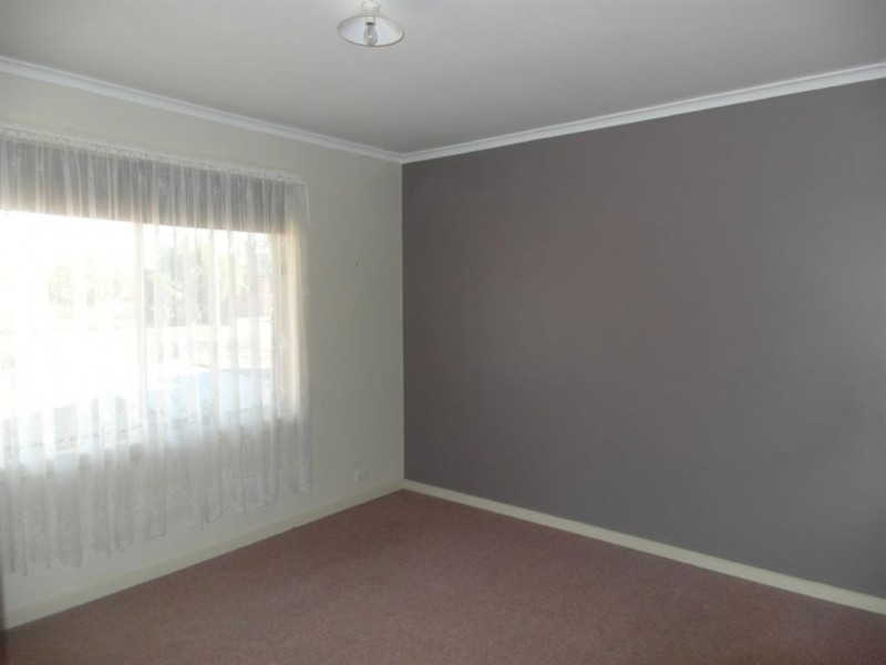 2 Hering Court, East Geelong VIC 3219