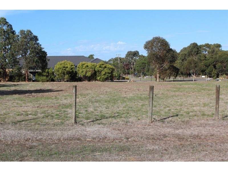 1/11 Lavinia Court, Moriac VIC 3240