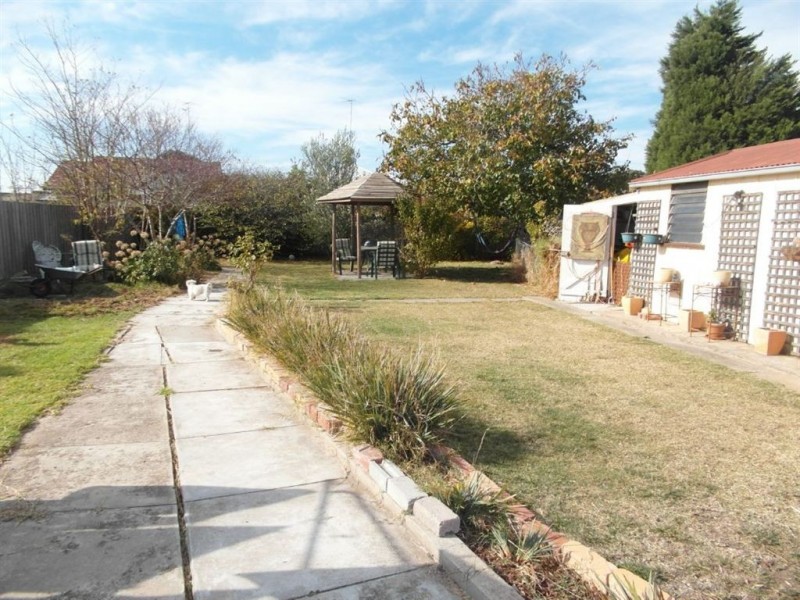 35 Miller Street, Newcomb VIC 3219