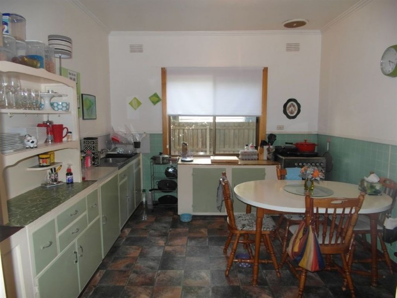 35 Miller Street, Newcomb VIC 3219