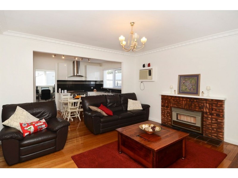 23 Poplar Street, Newcomb VIC 3219