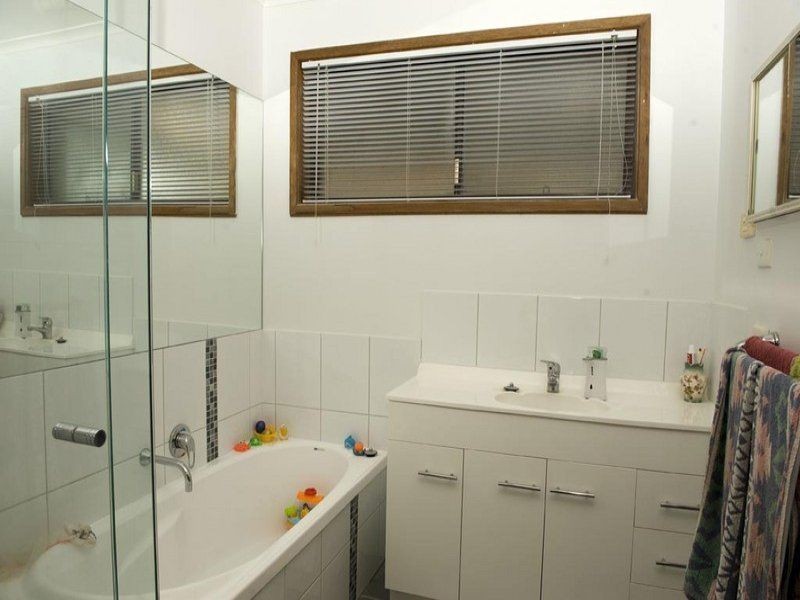 49 Boonderabbi Drive, Clifton Springs VIC 3222