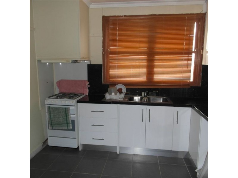 53 Eagle Parade, Norlane VIC 3214