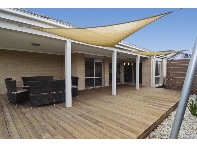 62 Curtain Drive, Leopold VIC 3224