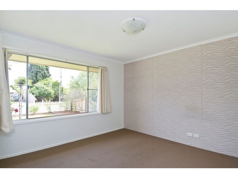 17 Poplar Street, Newcomb VIC 3219