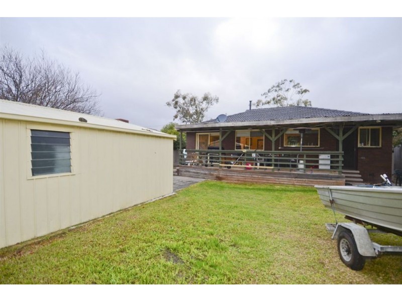 100 Pioneer Road, Grovedale VIC 3216