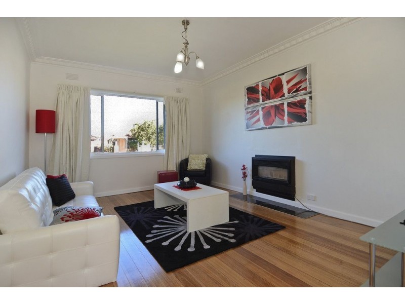 1/4 Willana Avenue, Hamlyn Heights VIC 3215