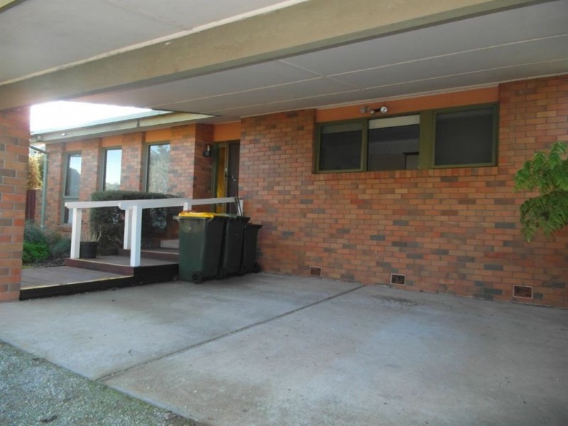 4 Donvale Drive, Leopold VIC 3224