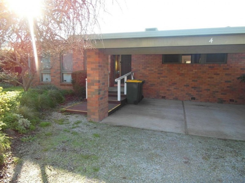 4 Donvale Drive, Leopold VIC 3224