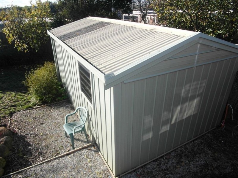 4 Donvale Drive, Leopold VIC 3224