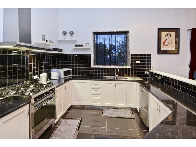 5 Janet Court, Newcomb VIC 3219