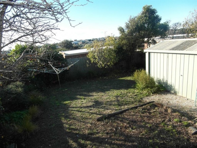 4 Donvale Drive, Leopold VIC 3224