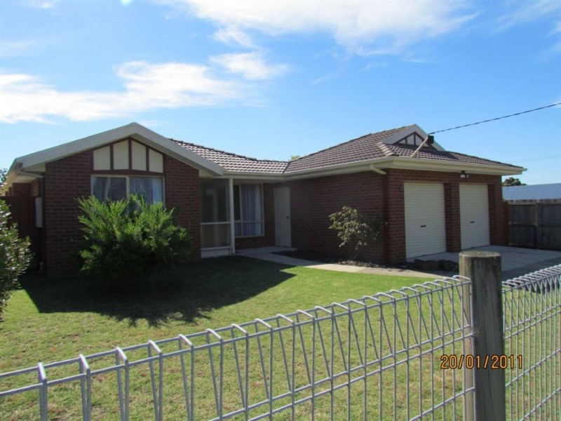 42 Ash Road, Leopold VIC 3224
