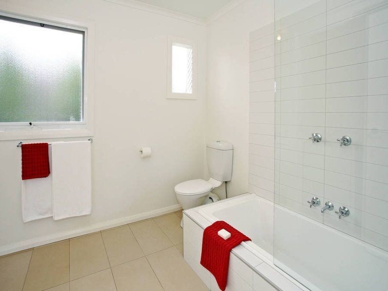 10/6-8 Stafford Street, Herne Hill VIC 3218