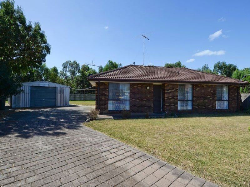 7 Planet Court, Whittington VIC 3219
