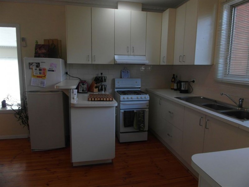 1/247 Church Street, Herne Hill VIC 3218