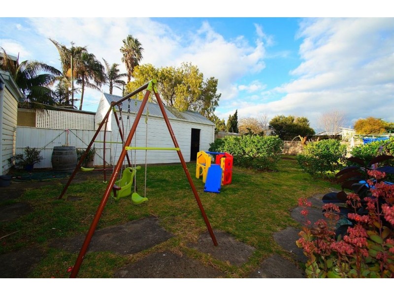 23 Dudley Street, Belmont VIC 3216