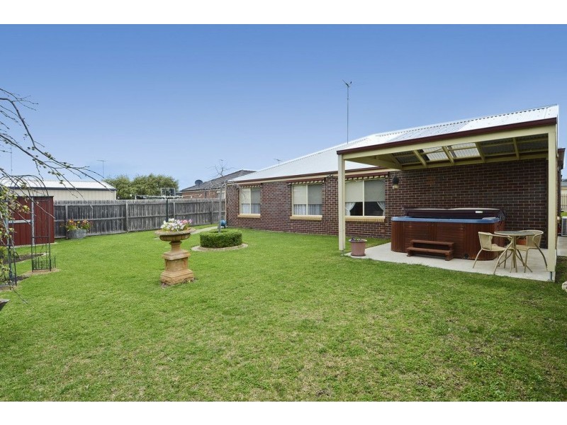 14 Tresco Court, St Albans Park VIC 3219
